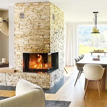 Ski-in Ski-out-apartment Mountain Nest Parpan
