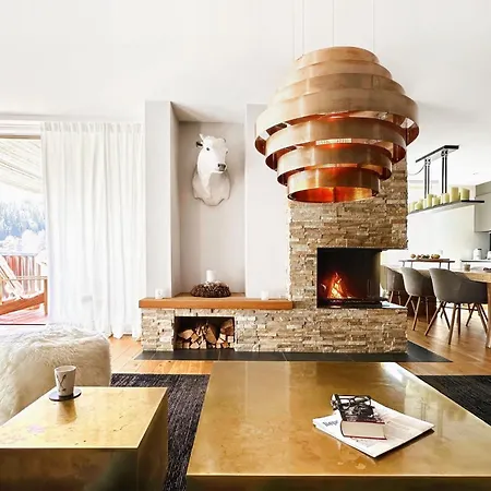 Ski-in Ski-out-apartment Mountain Nest *