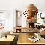 Ski-in Ski-out-apartment Mountain Nest *